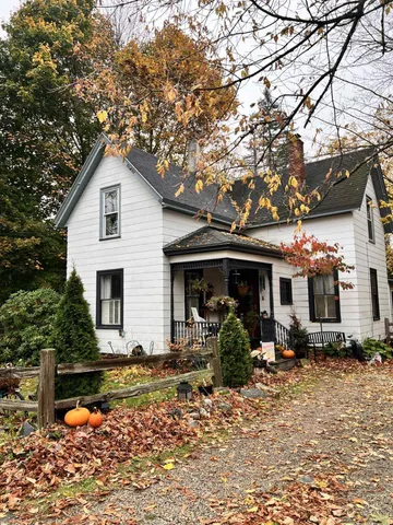 $245,000 | 7 Summer Street, Hampden, ME 04444