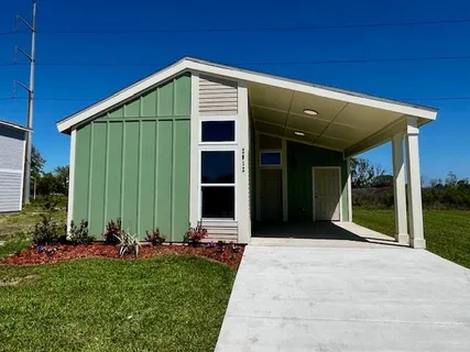 $183,000 | 2812 Live Oak Drive, Terrytown, LA 70056