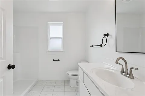 $183,000 | 2812 Live Oak Drive, Terrytown, LA 70056