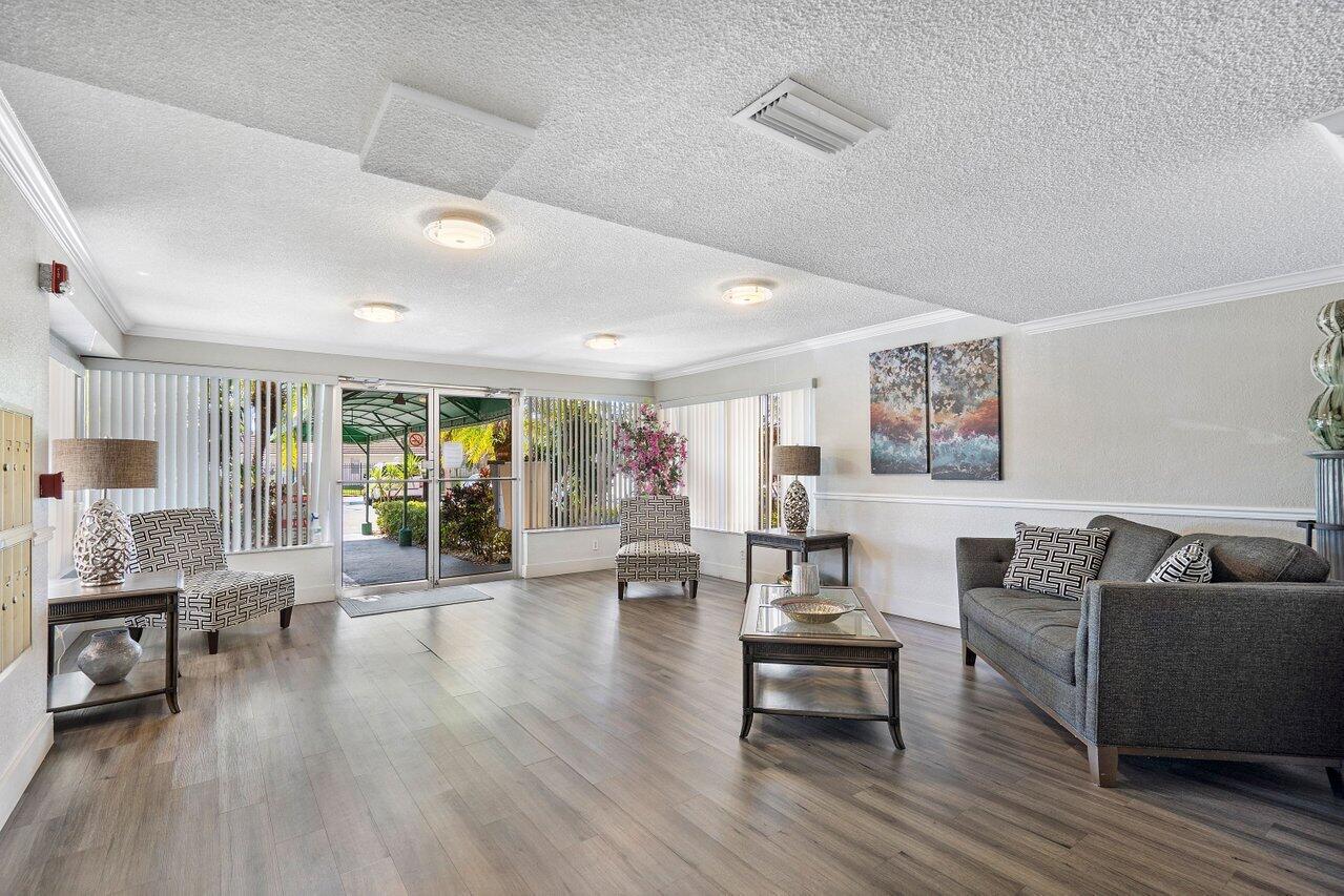 22615 Southwest 66th Avenue, Unit 310 Boca Raton, FL 33428 - Photo 22 of 28 Lobby