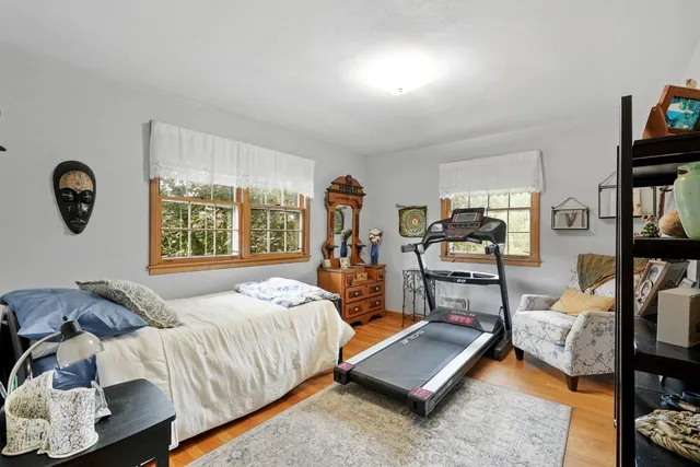 $300,000 | 10 Canterbury Drive, Endicott, NY 13760