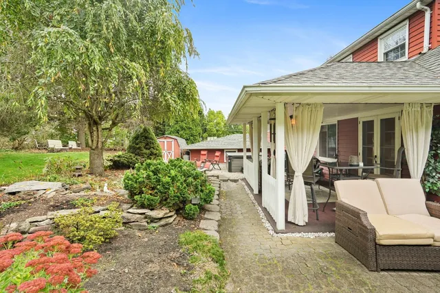 $300,000 | 10 Canterbury Drive, Endicott, NY 13760