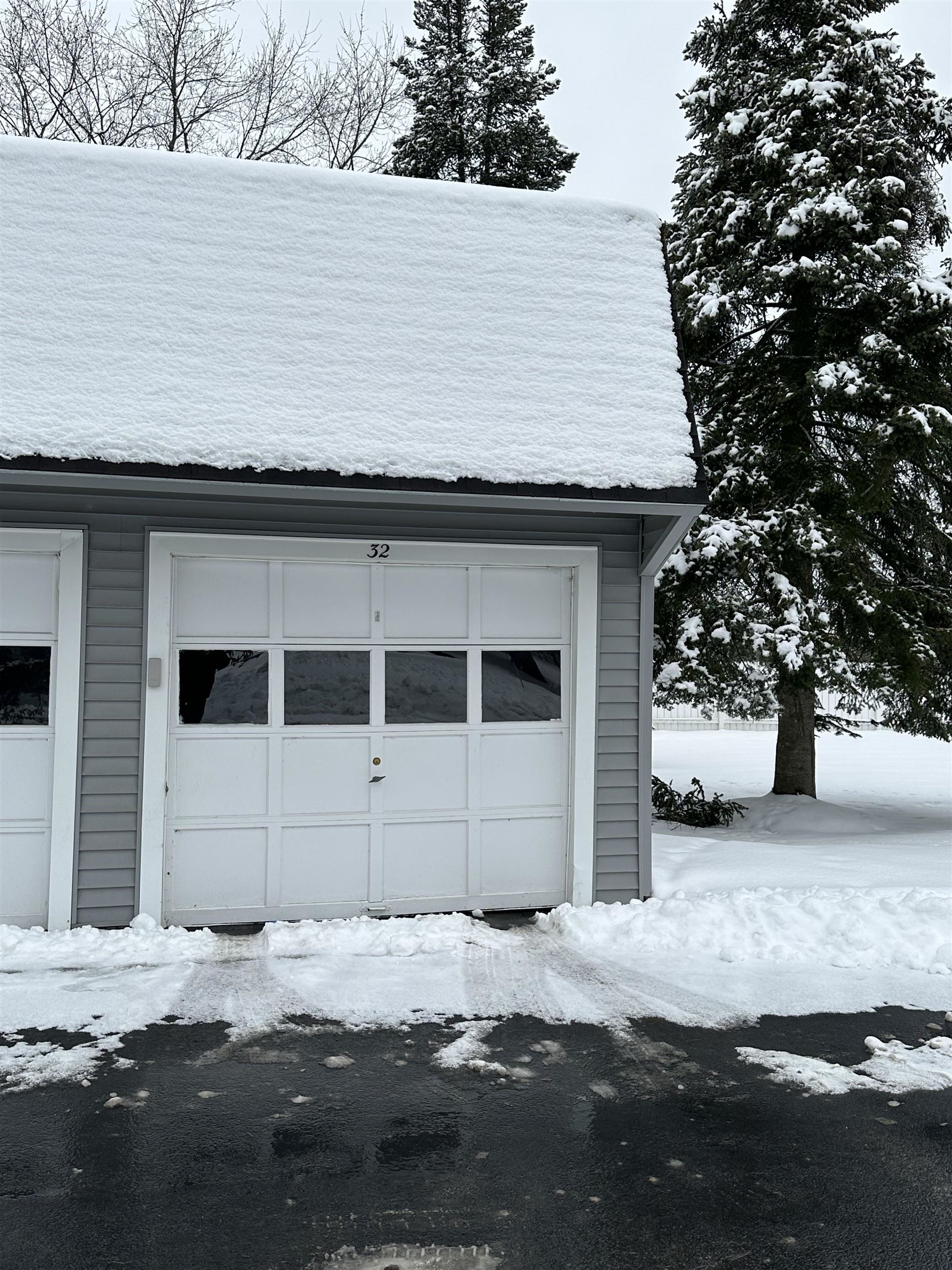32 Gilbert Square, Unit 32 Milton, VT 05468 - Photo 3 of 3 Gallery Image 3