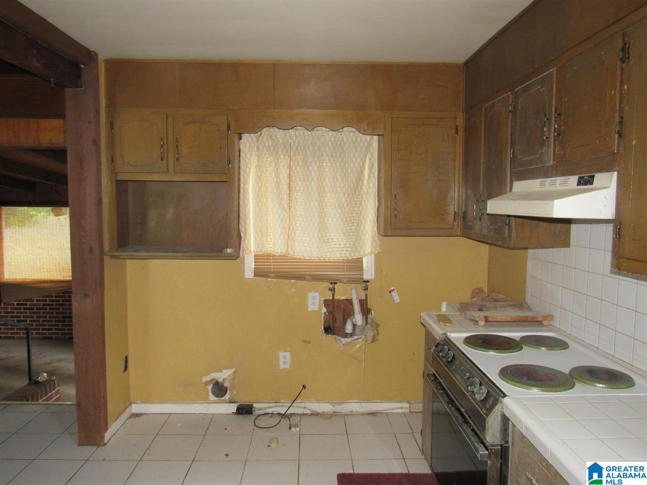 203 Creel Street Midfield, AL 35228 - Photo 11 of 18