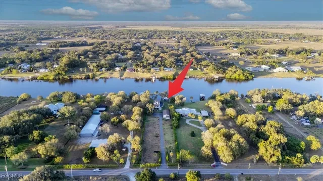 $895,000 | 3990 Fort Denaud Road, LaBelle, FL 33935