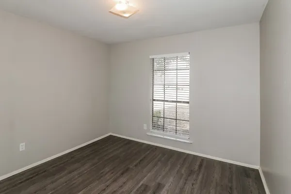 $1,795 | 5011 Ridge Manor Drive, Houston, TX 77053