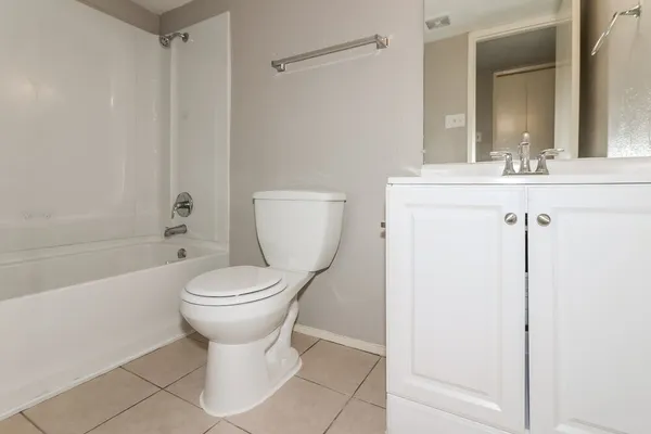 $1,795 | 5011 Ridge Manor Drive, Houston, TX 77053