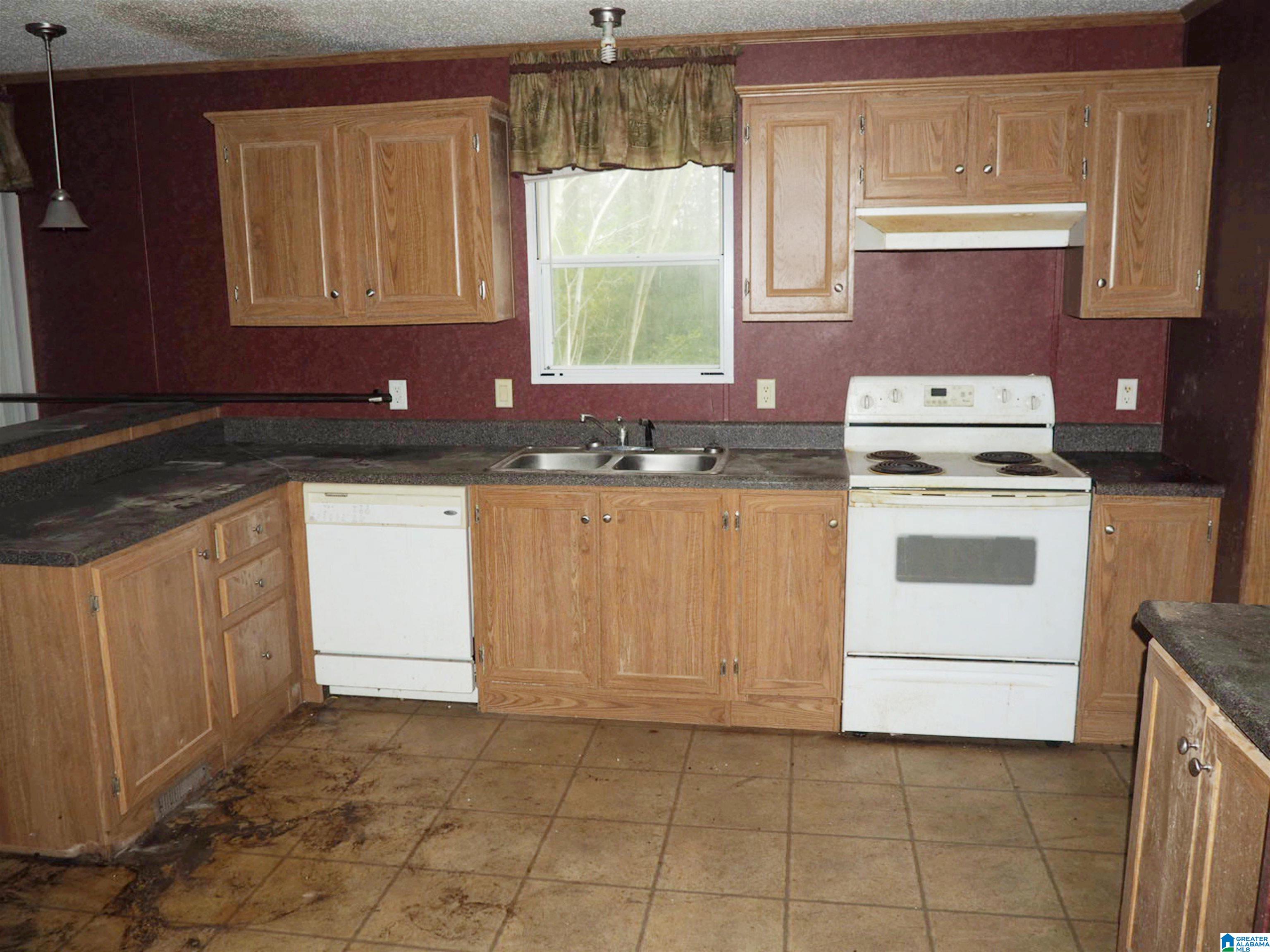 4731 Palos Road Dora, AL 35062 - Photo 4 of 17