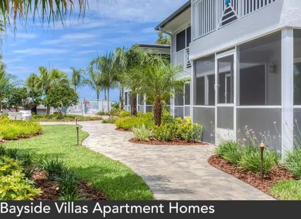 $1,900 | 1846 Shore Drive South, Unit 101, South Pasadena, FL 33707