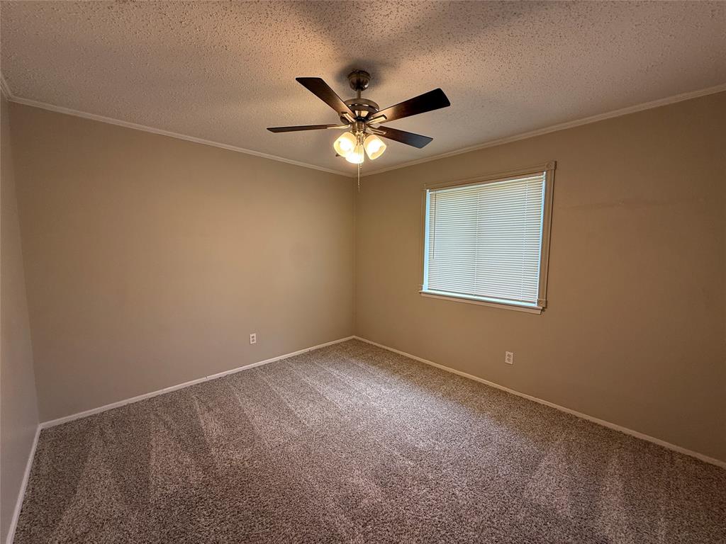 1121 Via Del Rey Mesquite, TX 75150 - Photo 26 of 38