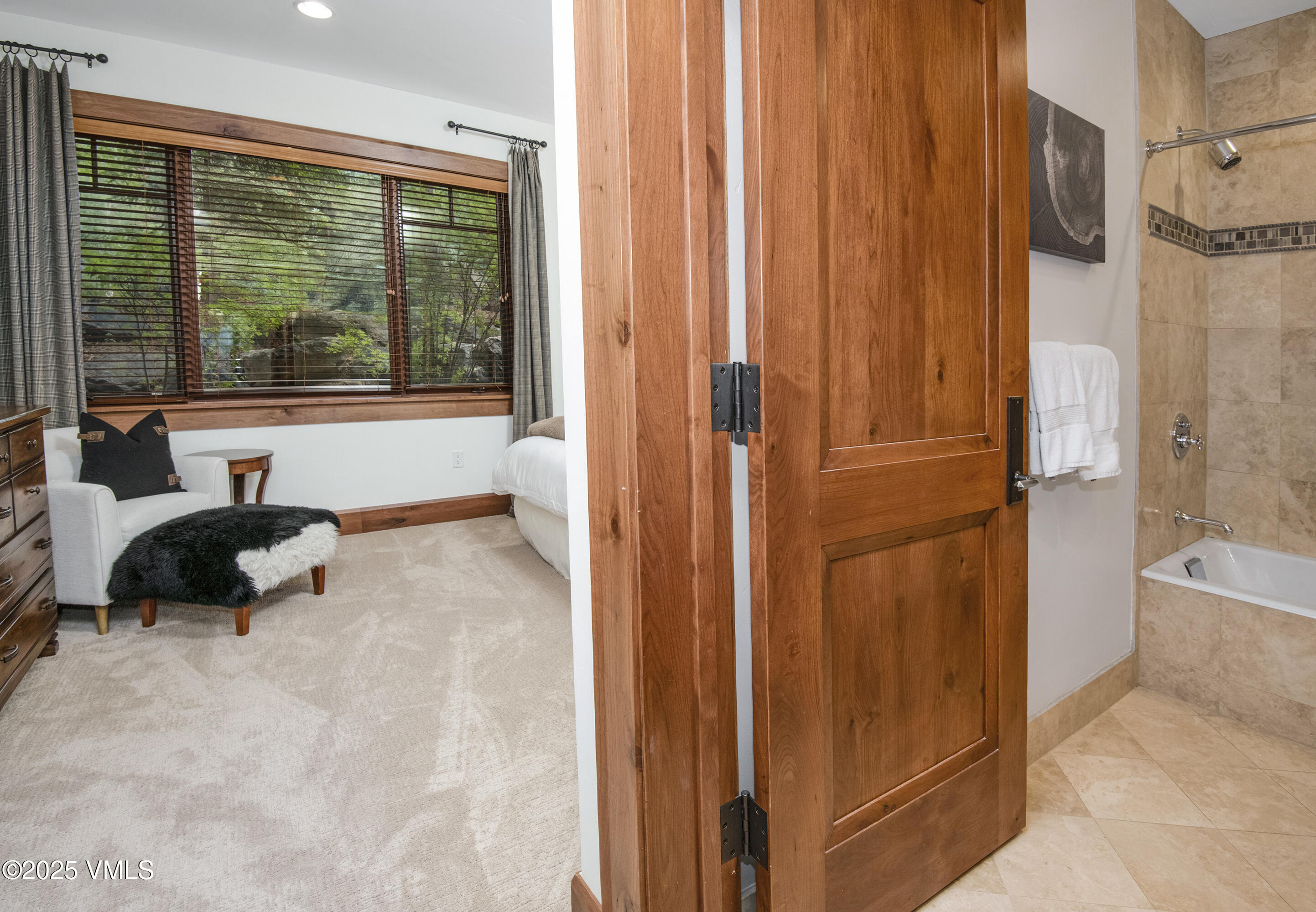 320 Hummingbird Drive, Unit A101 Avon, CO 81620 - Photo 22 of 62 Hummingbird-Ldg-A-101_26