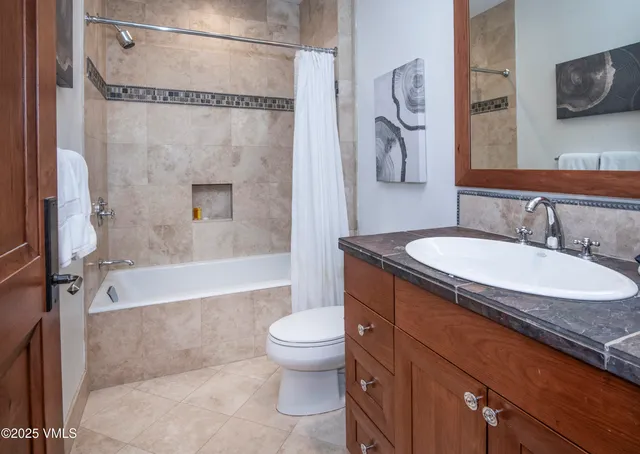 $6,990,000 | 320 Hummingbird Drive, Unit A101, Avon, CO 81620