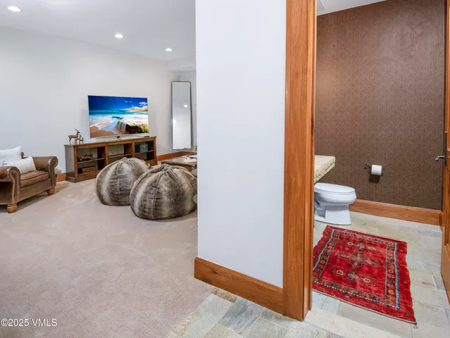 $6,990,000 | 320 Hummingbird Drive, Unit A101, Avon, CO 81620