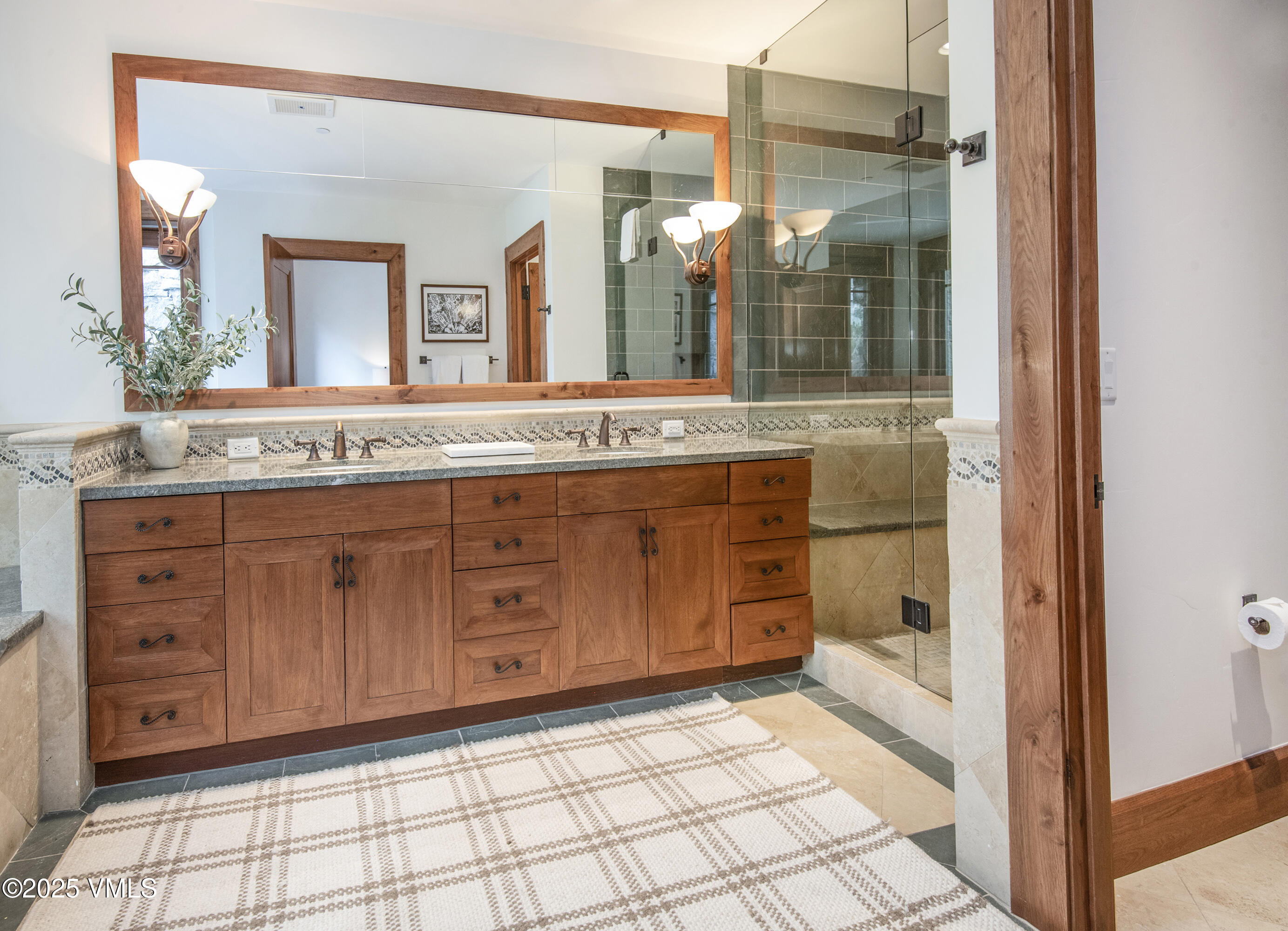 320 Hummingbird Drive, Unit A101 Avon, CO 81620 - Photo 34 of 62 Hummingbird-Ldg-A-101_39