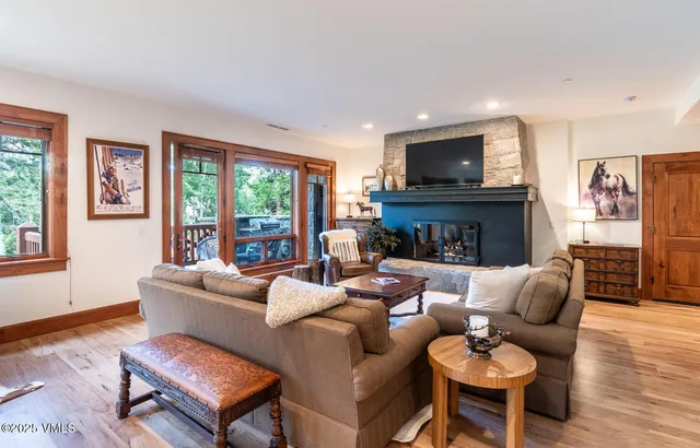 $6,990,000 | 320 Hummingbird Drive, Unit A101, Avon, CO 81620