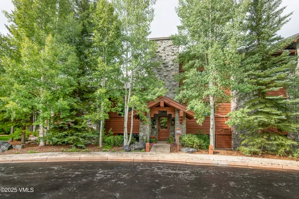 $6,690,000 | 320 Hummingbird Drive, Unit A101, Avon, CO 81620