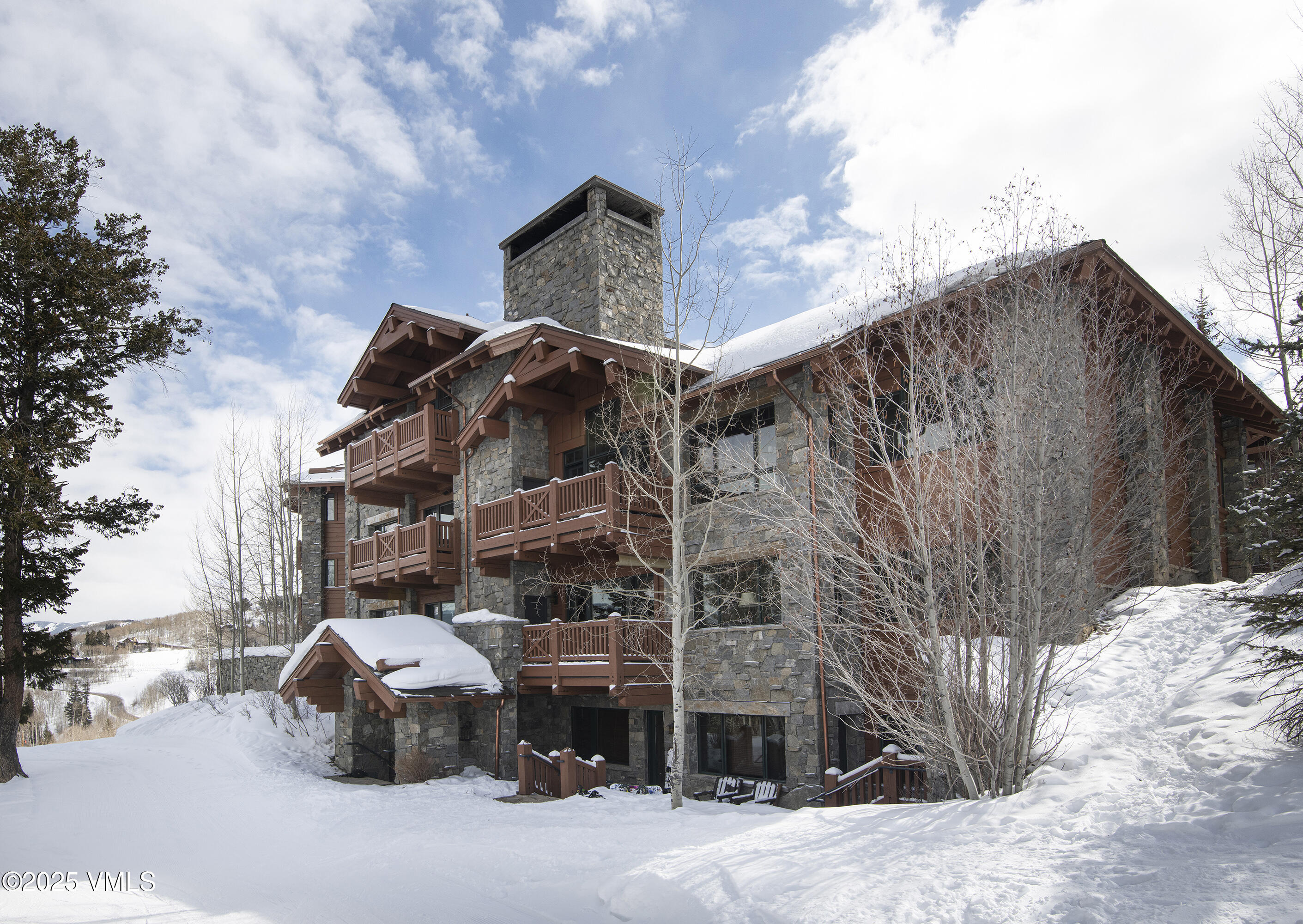 320 Hummingbird Drive, Unit A101 Avon, CO 81620 - Photo 58 of 62 Hummingbird-Ldg-A-101_62