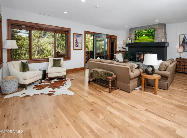 $6,690,000 | 320 Hummingbird Drive, Unit A101, Avon, CO 81620