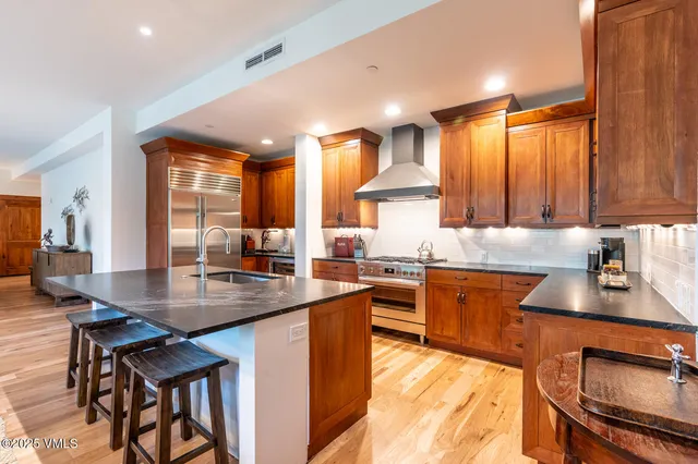 $6,990,000 | 320 Hummingbird Drive, Unit A101, Avon, CO 81620