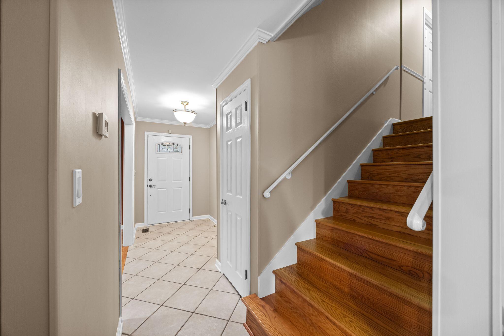 5609 Cold Springs Road Hixson, TN 37343 - Photo 17 of 42 2nd Level with 3 Bedrooms