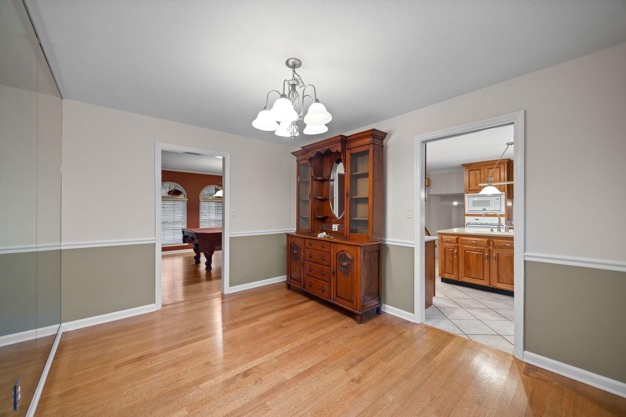 5609 Cold Springs Road Hixson, TN 37343 - Photo 9 of 42 .