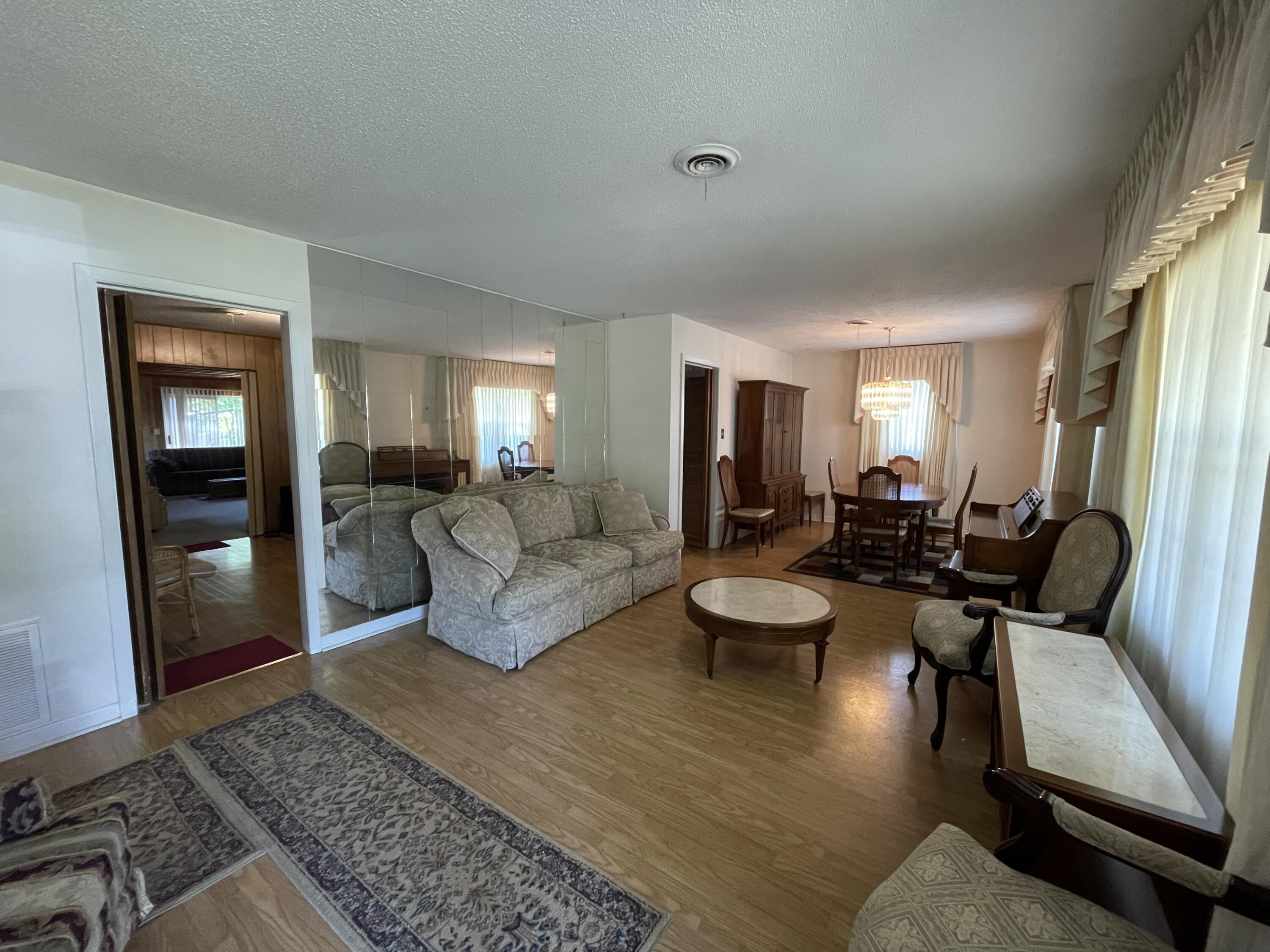3218 Tate Road Augusta, GA 30906 - Photo 2 of 28 IMG_2899