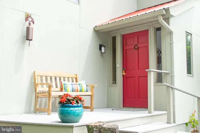 $1,150,000 | 22860 Middle Point Road, Neavitt, MD 21652