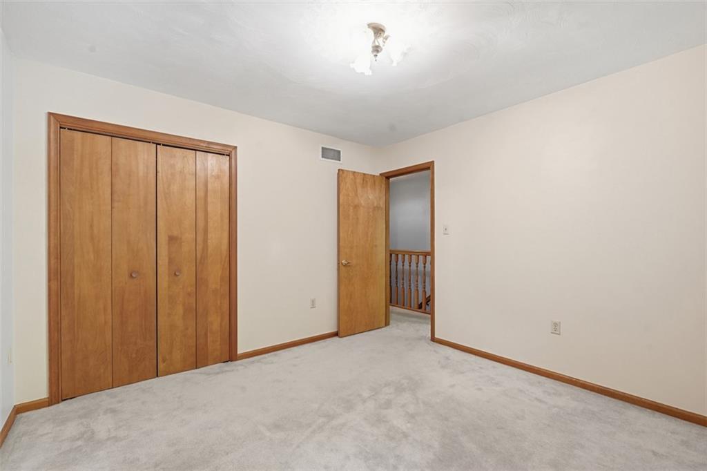 137 Spring Valley Road Valencia, PA 16059 - Photo 21 of 48