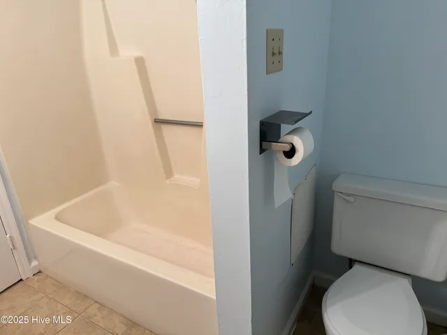 $995 | 133 Twin Wood Drive, Havelock, NC 28532