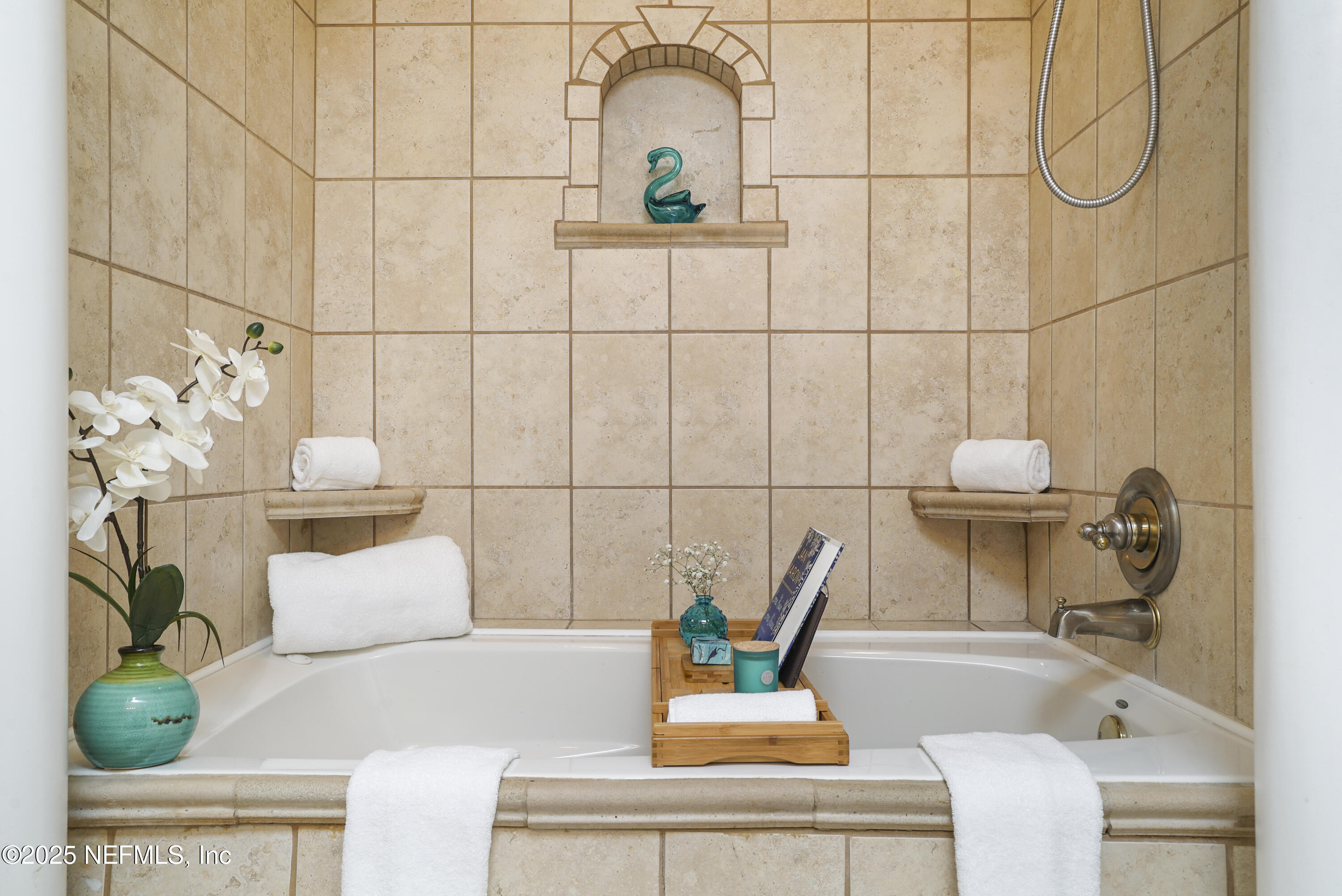 4041 Pine Run Circle St. Augustine, FL 32086 - Photo 16 of 57 a bathroom with a sink and a bathtub