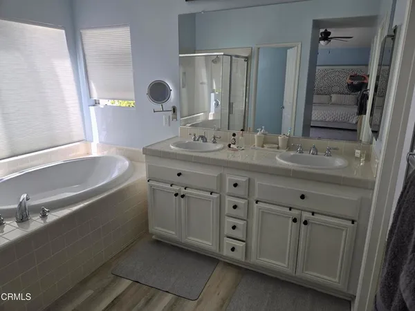 $950,000 | 29047 Ironwood Lane, Saugus, CA 91390