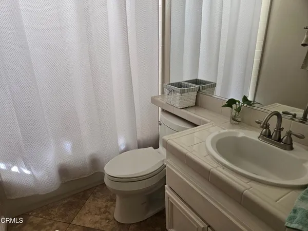 $950,000 | 29047 Ironwood Lane, Saugus, CA 91390