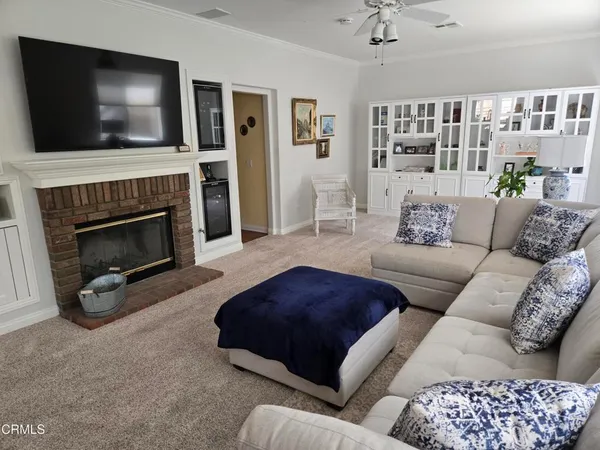 $950,000 | 29047 Ironwood Lane, Saugus, CA 91390