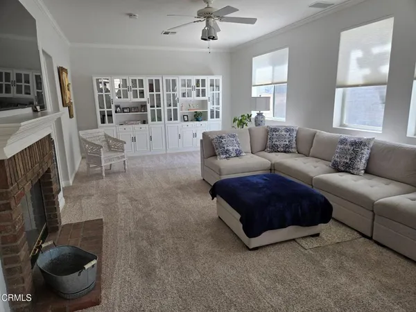 $950,000 | 29047 Ironwood Lane, Saugus, CA 91390