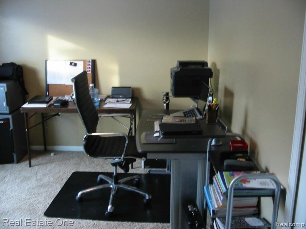 1600 Dunston Road Canton, MI 48188 - Photo 27 of 39 IMG_3177.jpg