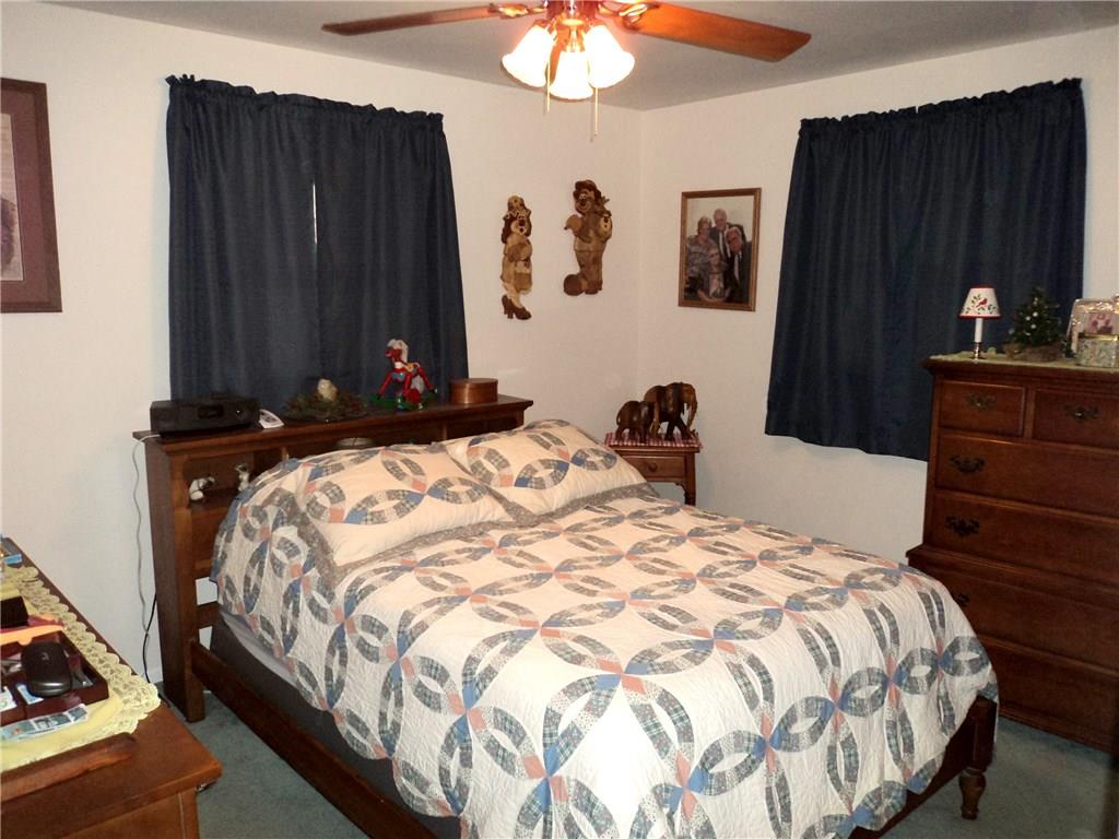116 North Wolfcreek Road Columbus, IN 47201 - Photo 15 of 24 Gallery Image 15