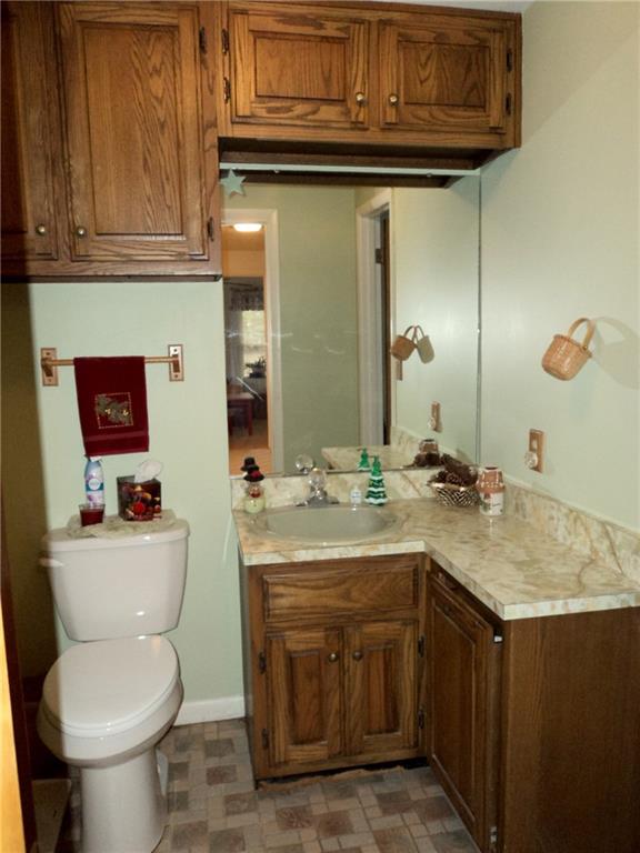 116 North Wolfcreek Road Columbus, IN 47201 - Photo 20 of 24 Gallery Image 20