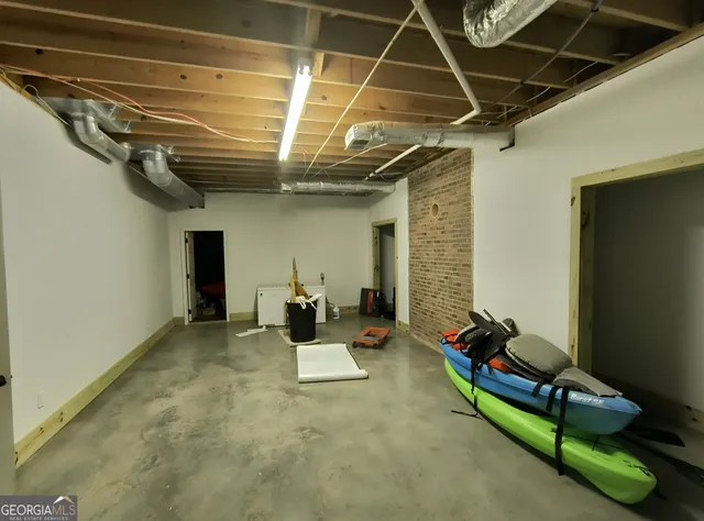 $665,000 | 252 Moore Street, Whitesburg, GA 30185