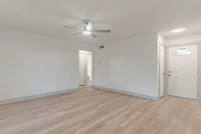 $1,700 | 1201 Southeast 11th Avenue, Mineral Wells, TX 76067