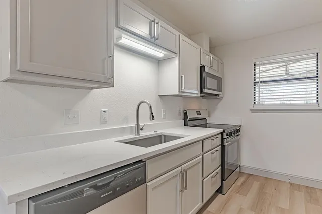 $1,700 | 1201 Southeast 11th Avenue, Mineral Wells, TX 76067