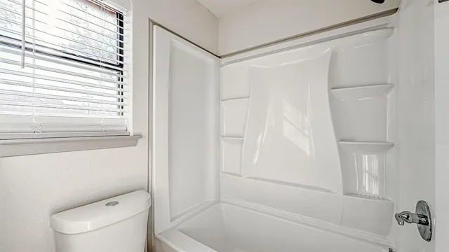 $1,700 | 1201 Southeast 11th Avenue, Mineral Wells, TX 76067