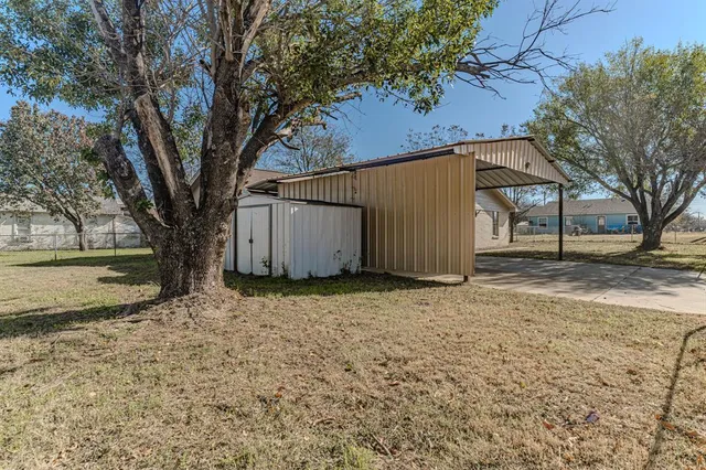 $1,700 | 1201 Southeast 11th Avenue, Mineral Wells, TX 76067