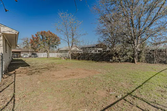 $1,700 | 1201 Southeast 11th Avenue, Mineral Wells, TX 76067