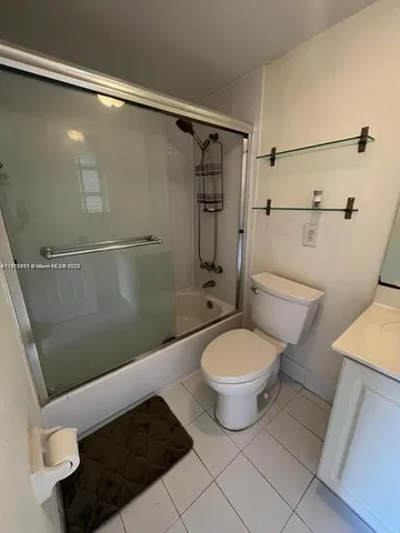 $240,000 | Courtyards at Kendall Condominium, Miami, FL 33173