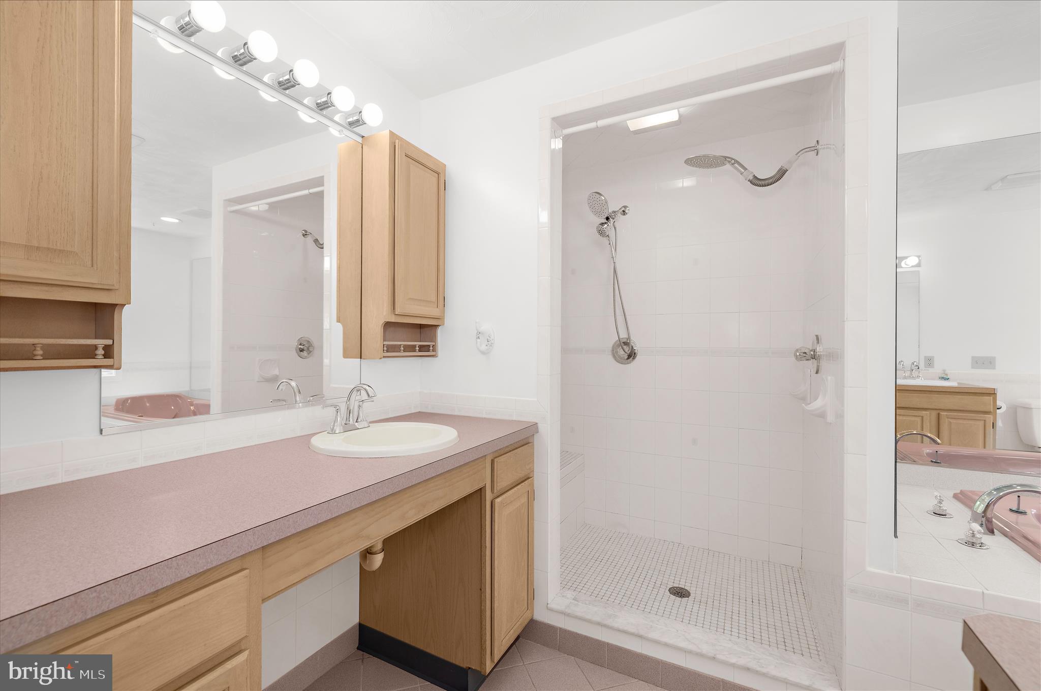 8517 New Cut Road Severn, MD 21144 - Photo 38 of 113 Primary En-Suite Bathroom