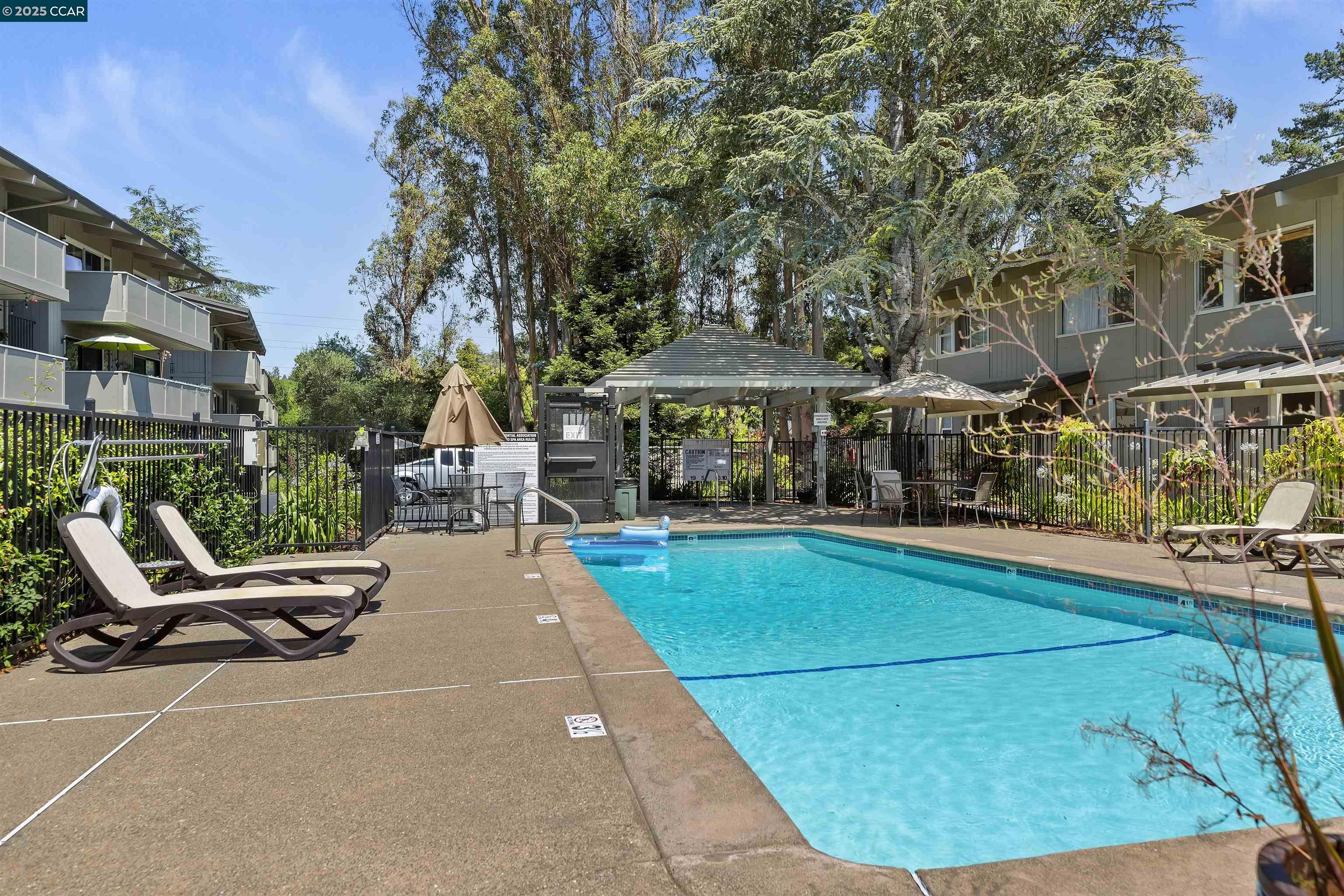 73 Brookwood Road, Unit 9 Orinda, CA 94563 - Photo 22 of 25