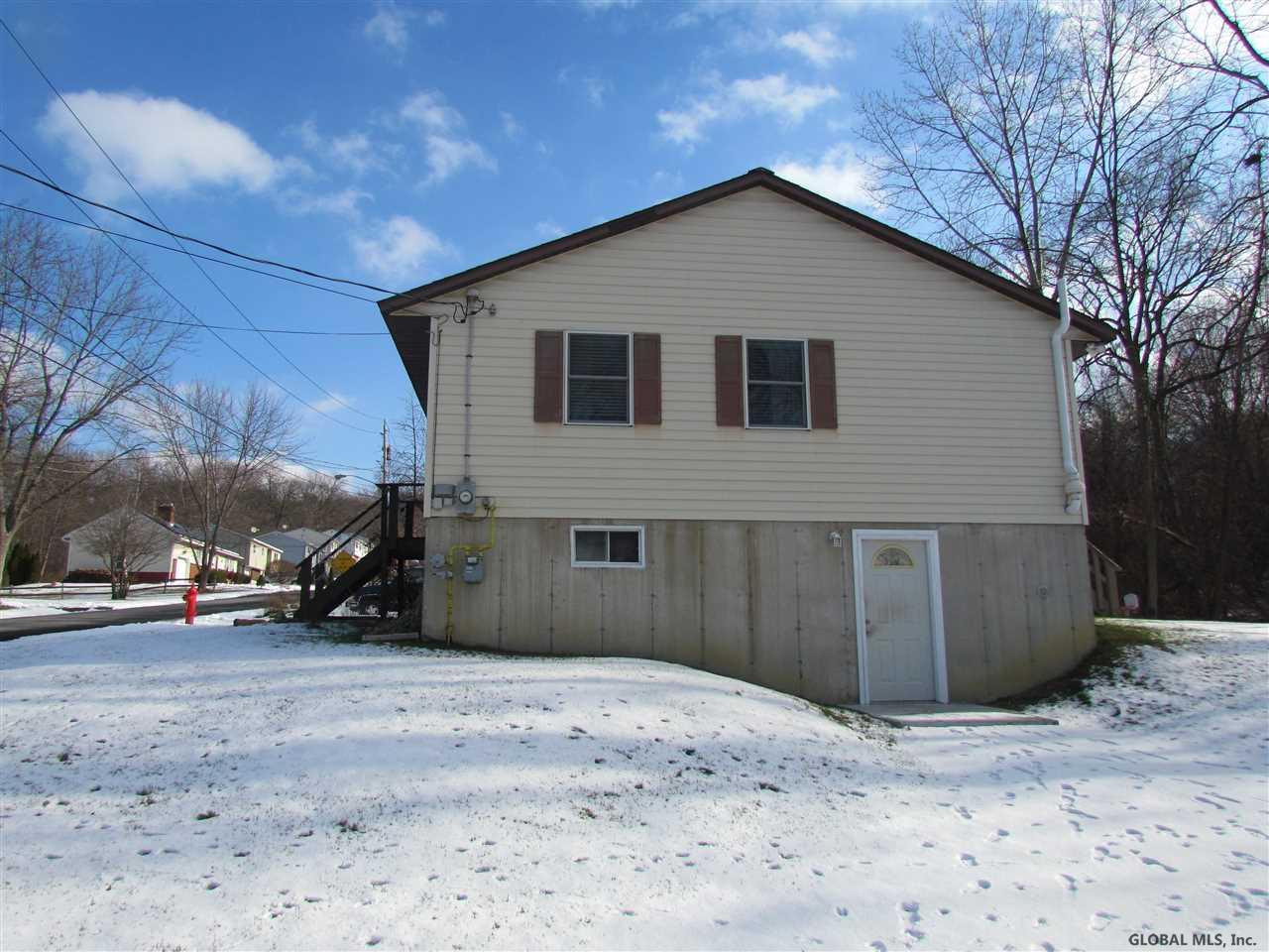 26 Alpine Street Rensselaer, NY 12144 - Photo 3 of 25 Photo 3
