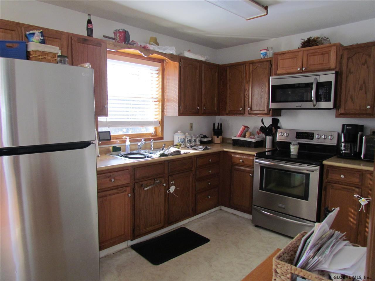 26 Alpine Street Rensselaer, NY 12144 - Photo 5 of 25 Photo 5