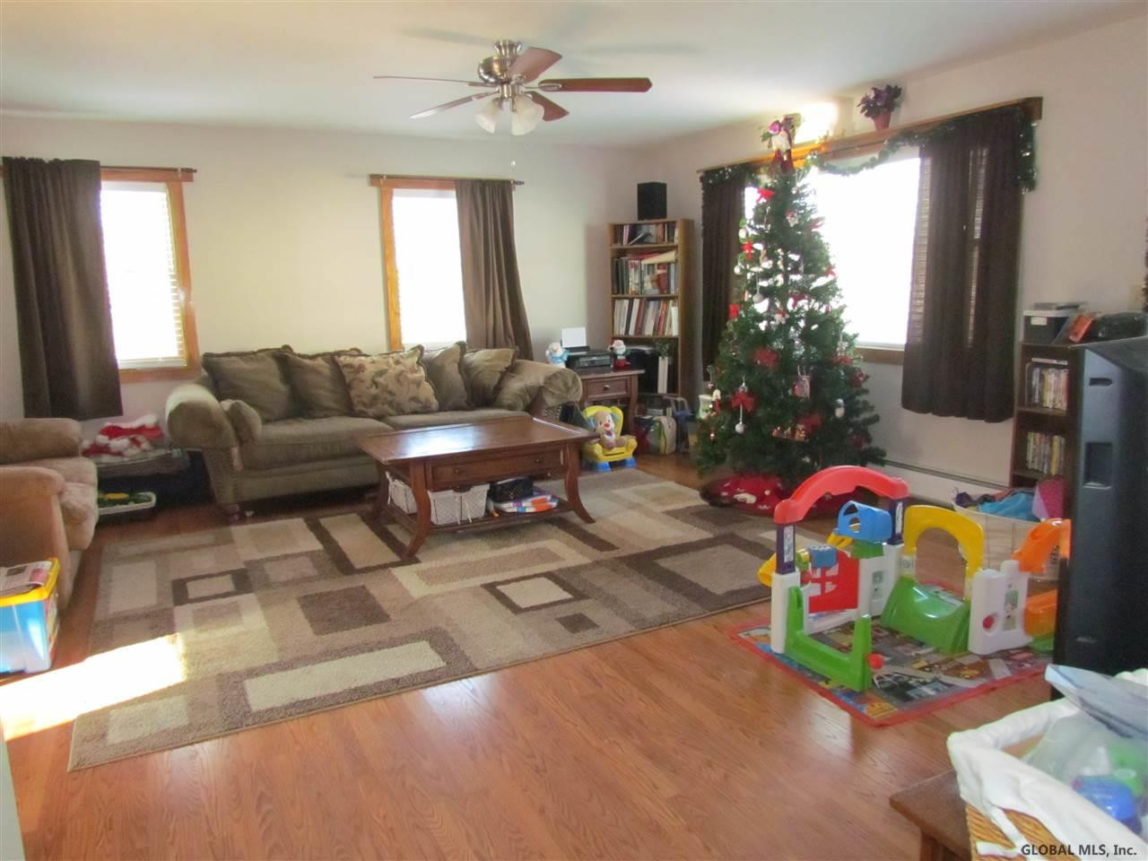 26 Alpine Street Rensselaer, NY 12144 - Photo 8 of 25 Photo 8