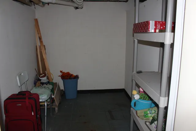 $89,900 | 806 West Michigan Avenue, Unit 32, Jackson, MI 49202